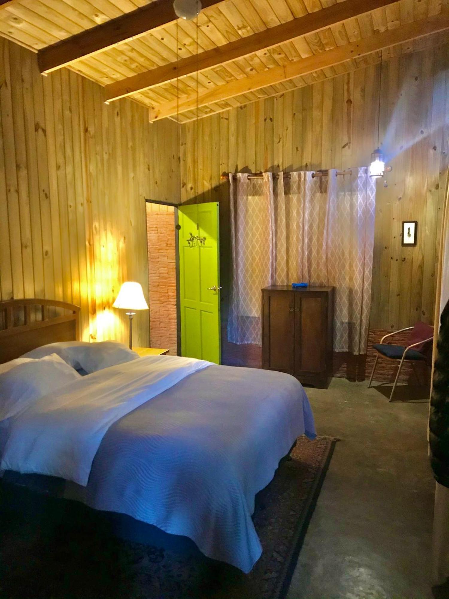 Yerbabuena Lodge Monteverde Rom bilde