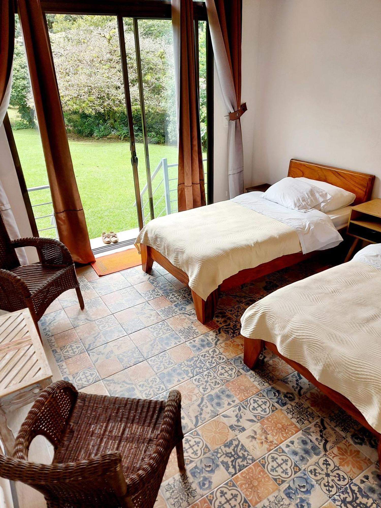 Yerbabuena Lodge Monteverde Eksteriør bilde